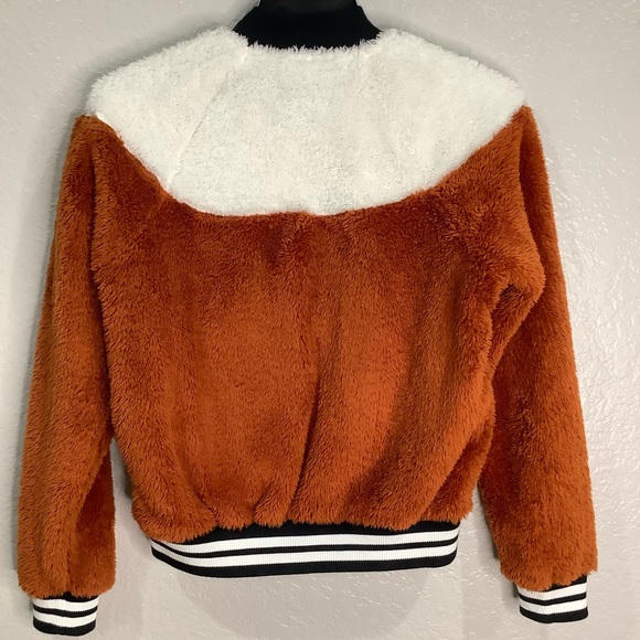 Nike XS “wolf” sherpa jacket, zip front, burnt Orange color, varsity/bomber - Picture 5 of 7
